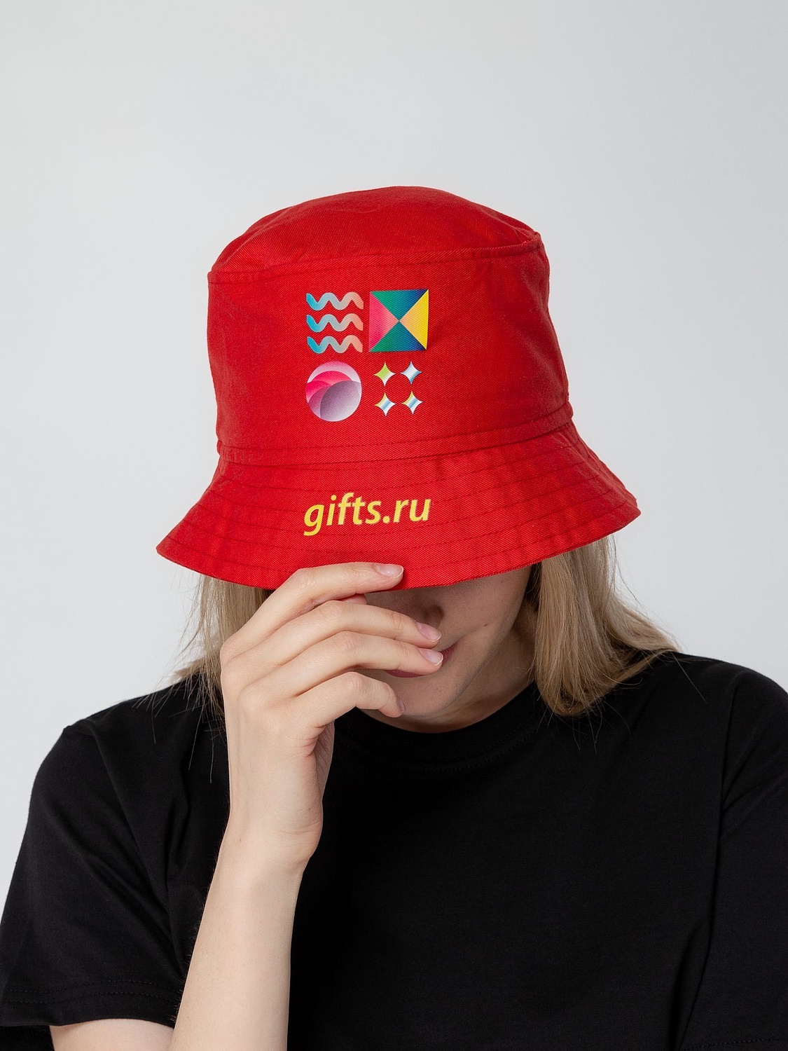 Панама Challenge, красная с логотипом