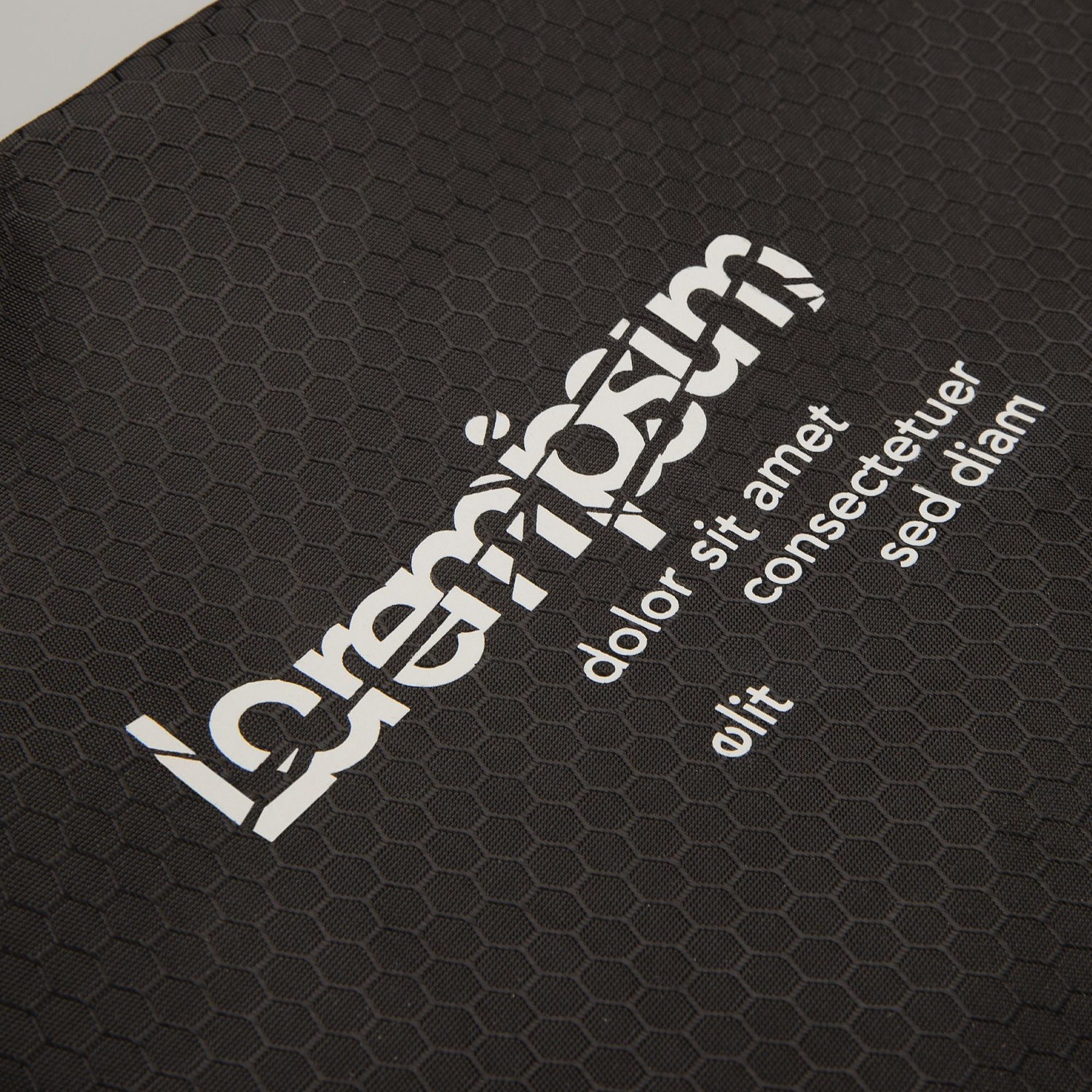 Полотенце спортивное Hard Work, серое с логотипом