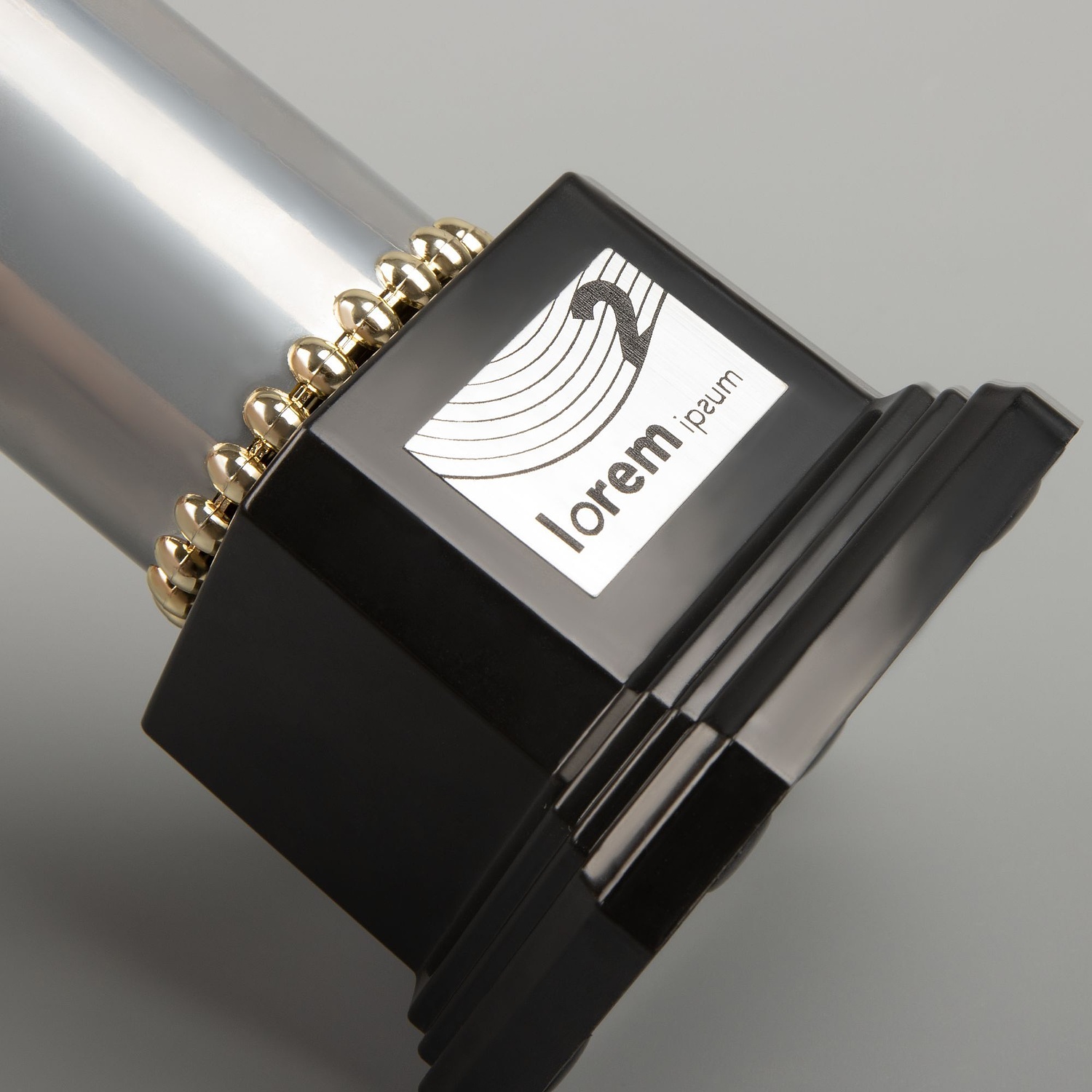 Стела EnterPrize, средняя, серебристая с логотипом