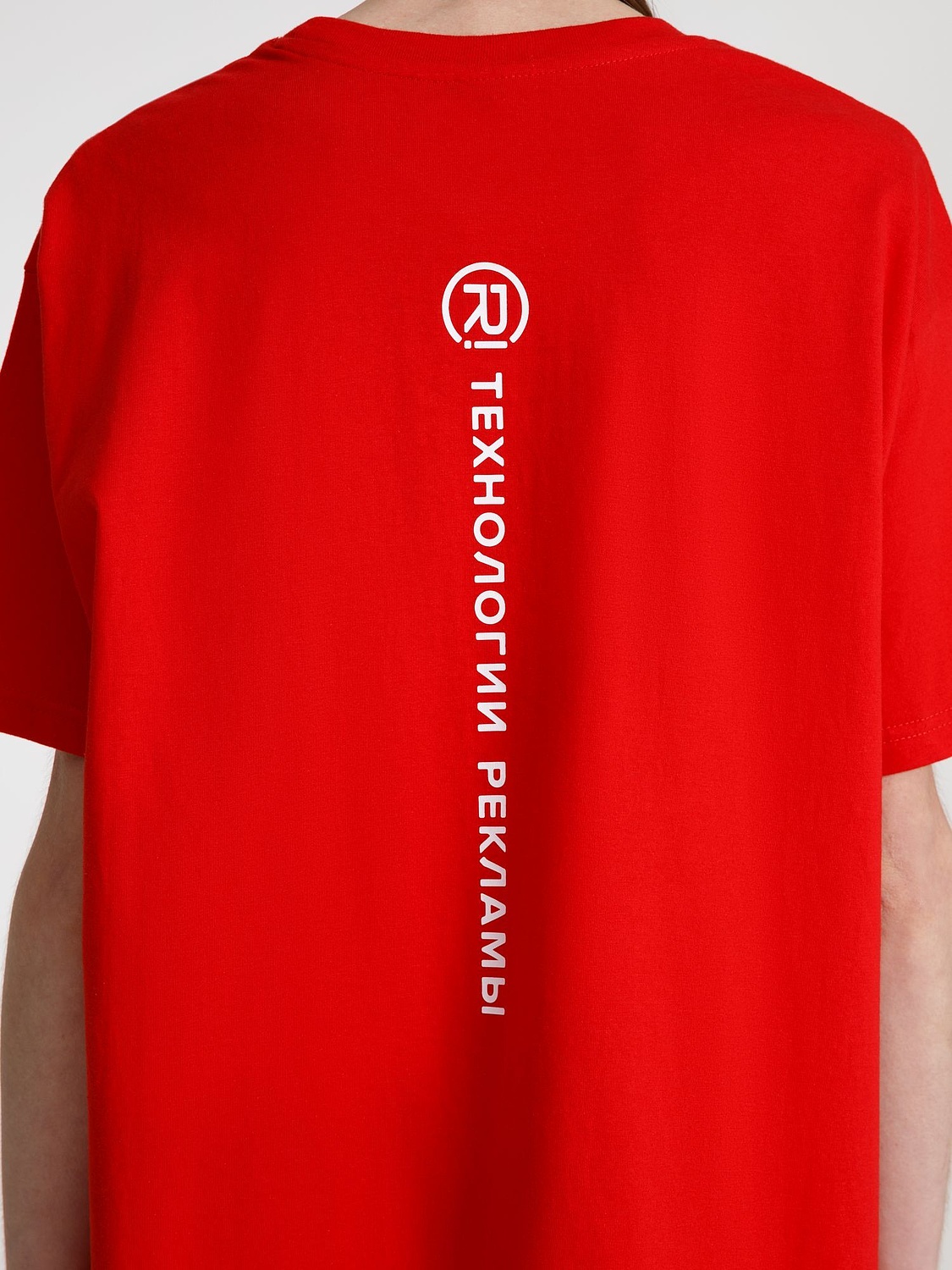 Футболка женская E190 красная с логотипом