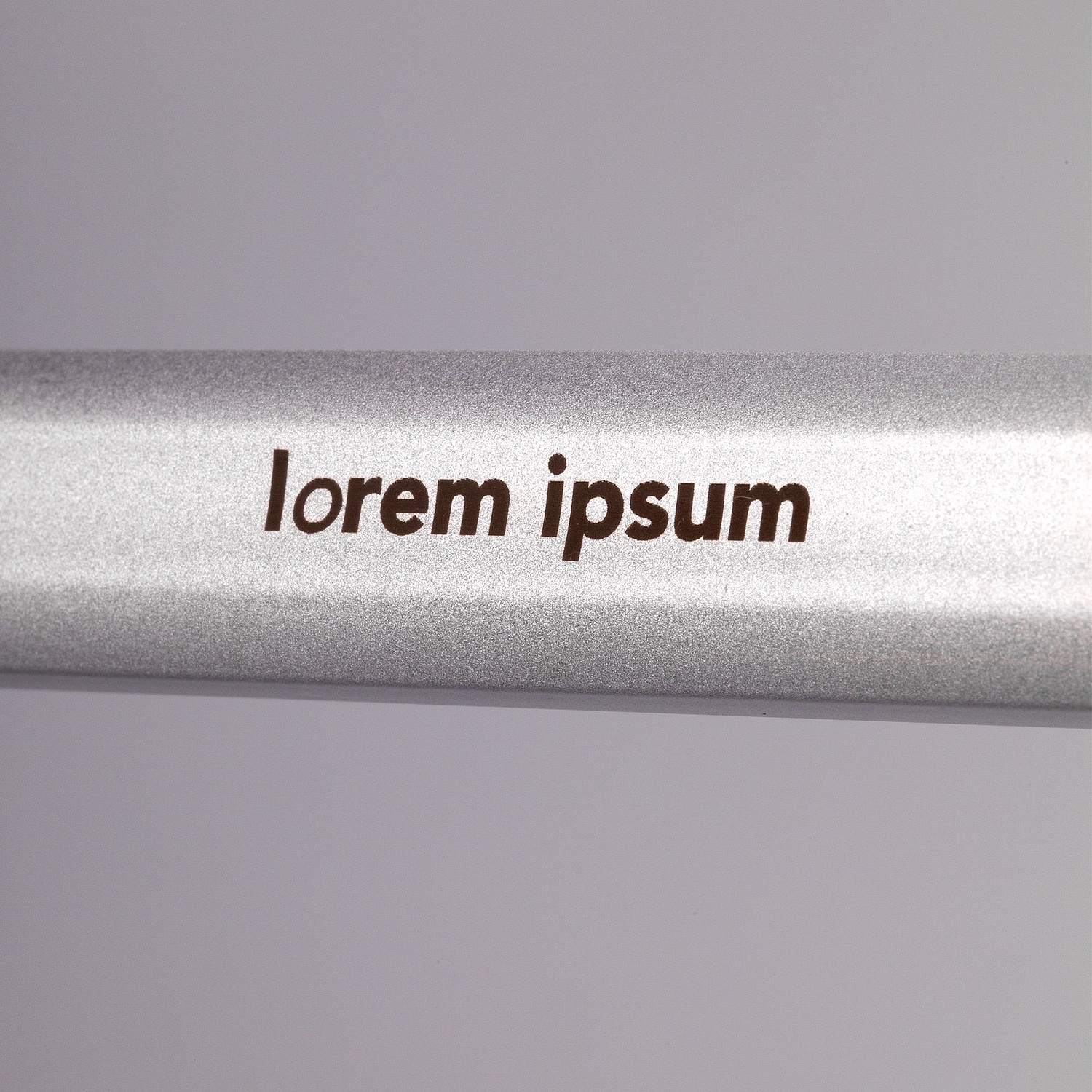 Чемодан Fattore S, бежевый с логотипом