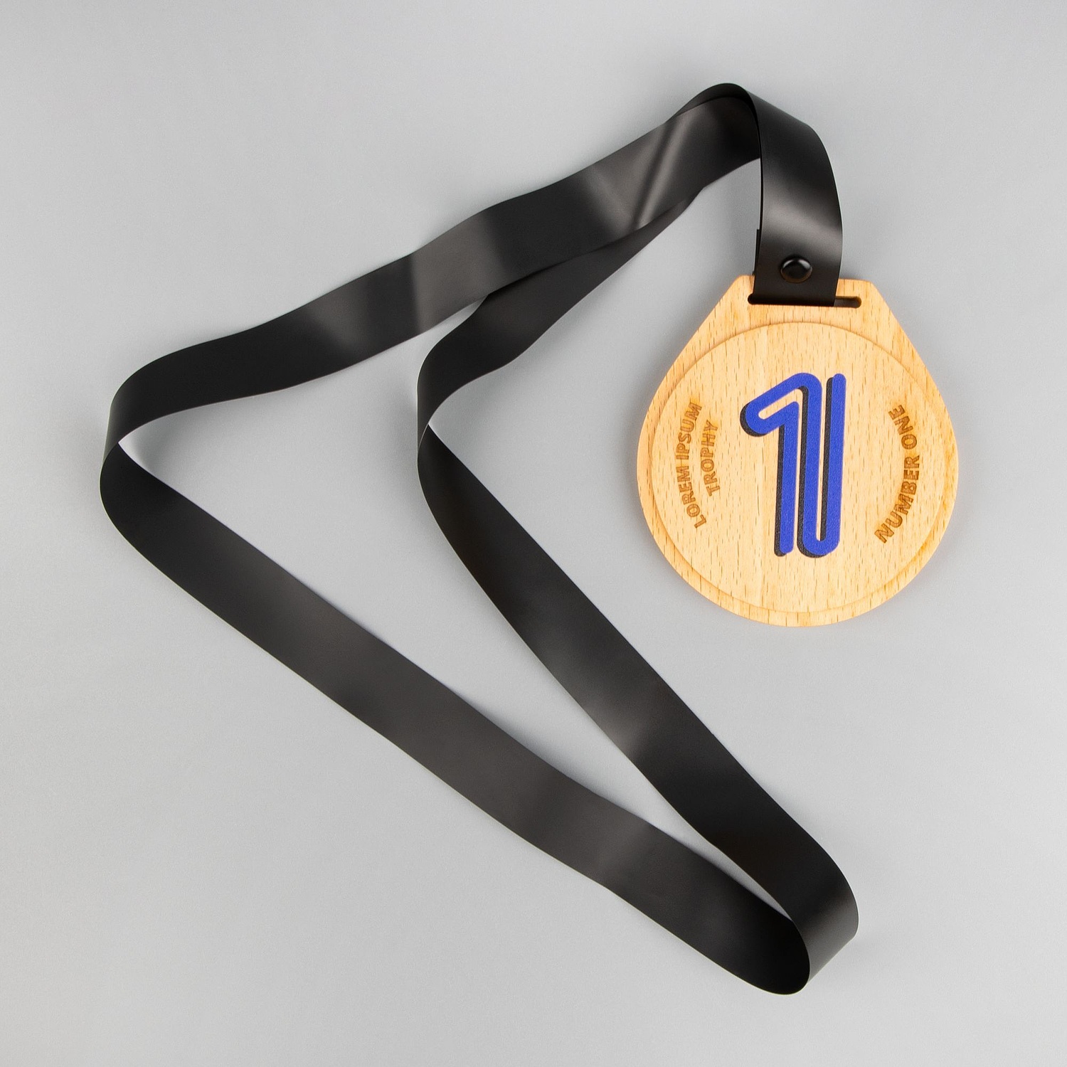 Заклепка Rivet, S, черная с логотипом