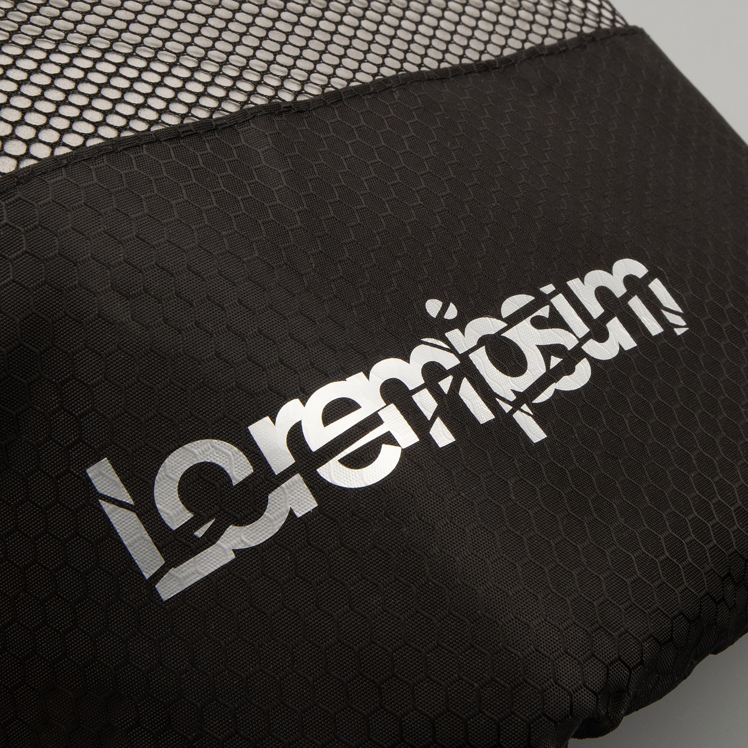 Полотенце спортивное Hard Work, серое с логотипом