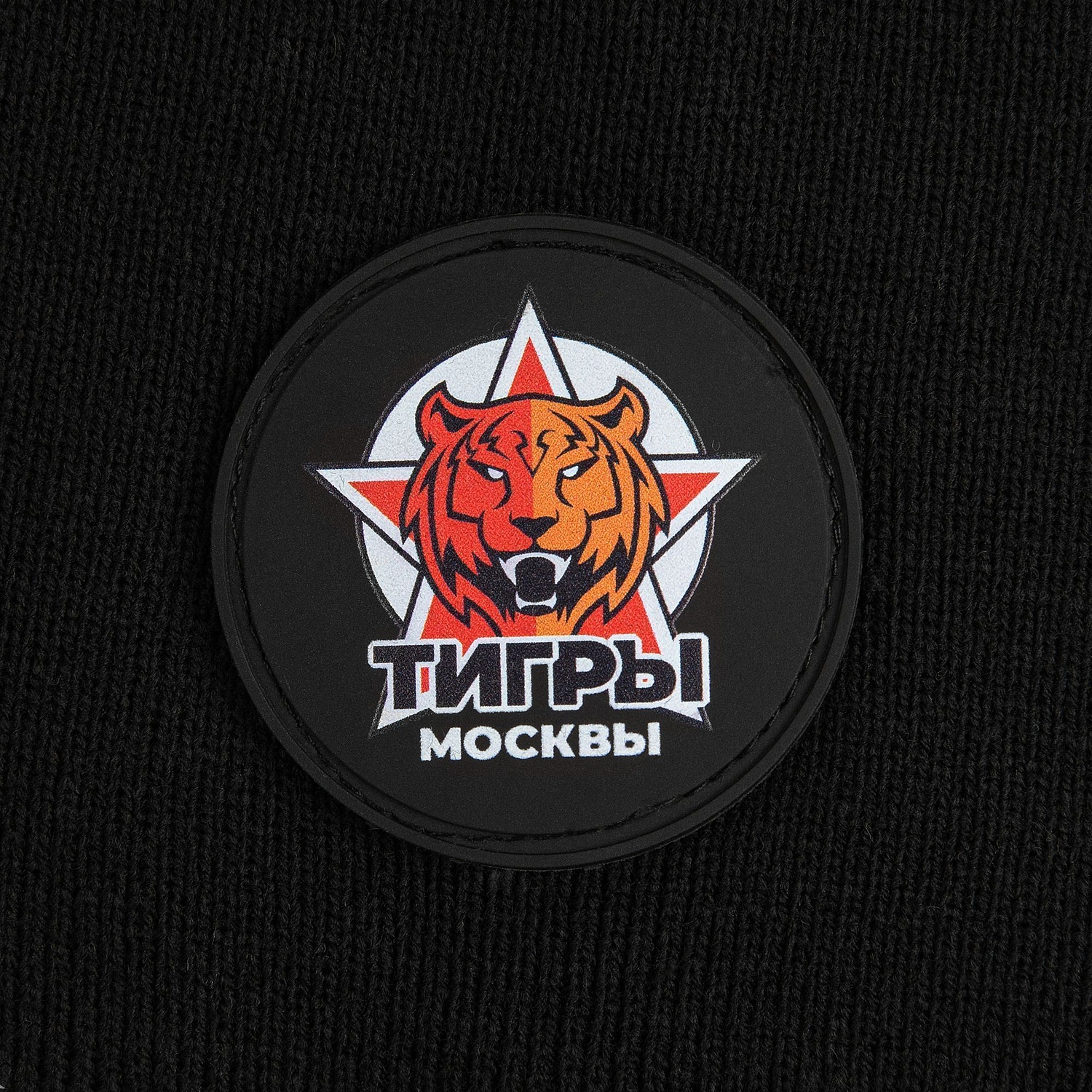 Лейбл из ПВХ Dzeta Round, L, черный с логотипом