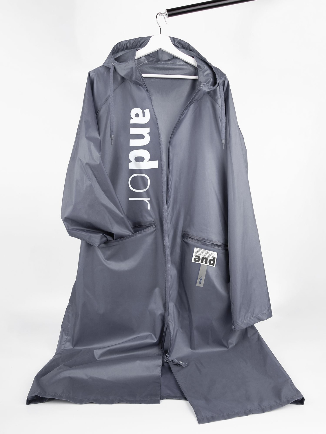 Дождевик R2, серый с логотипом