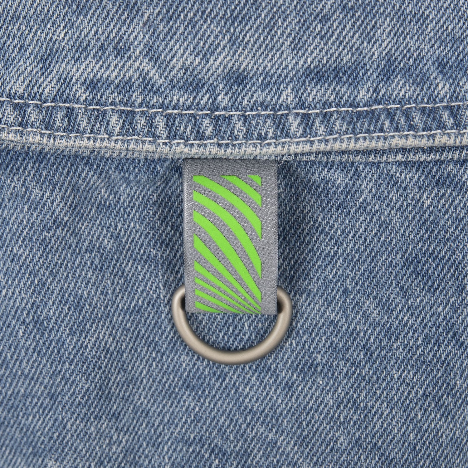 Куртка джинсовая O2, серая с логотипом