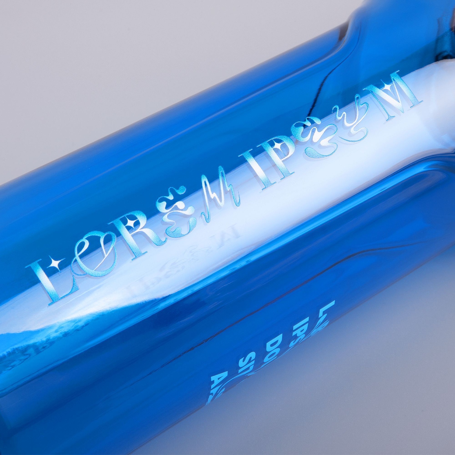 Бутылка для воды Primagrip, синяя с логотипом