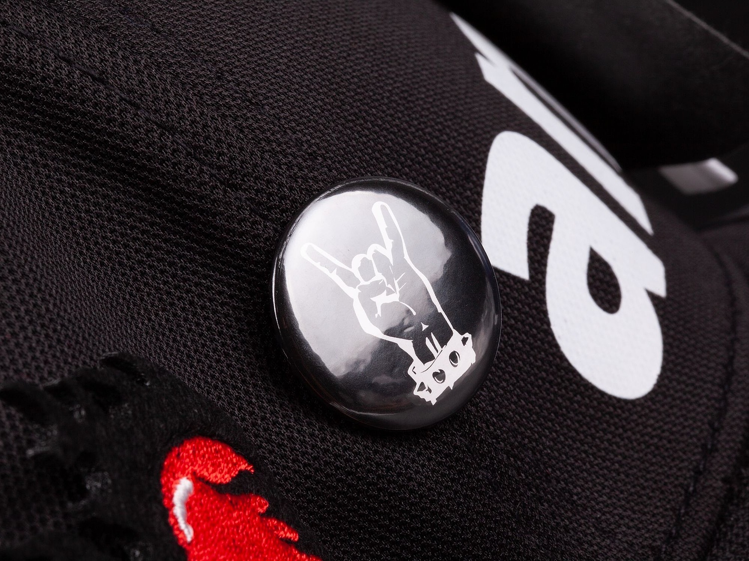 Бейсболка Harris, черная с логотипом