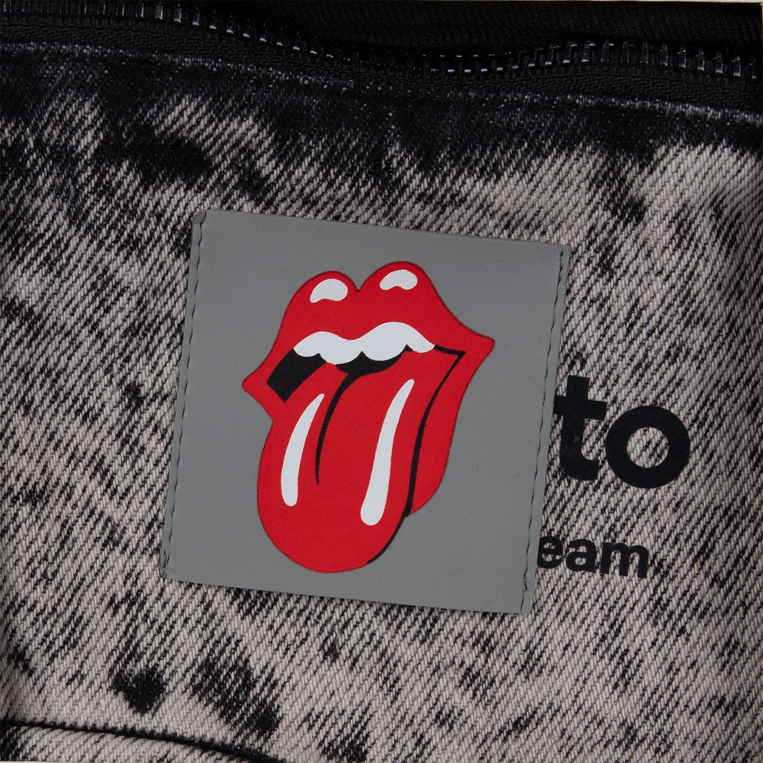 Поясная сумка W6, черная