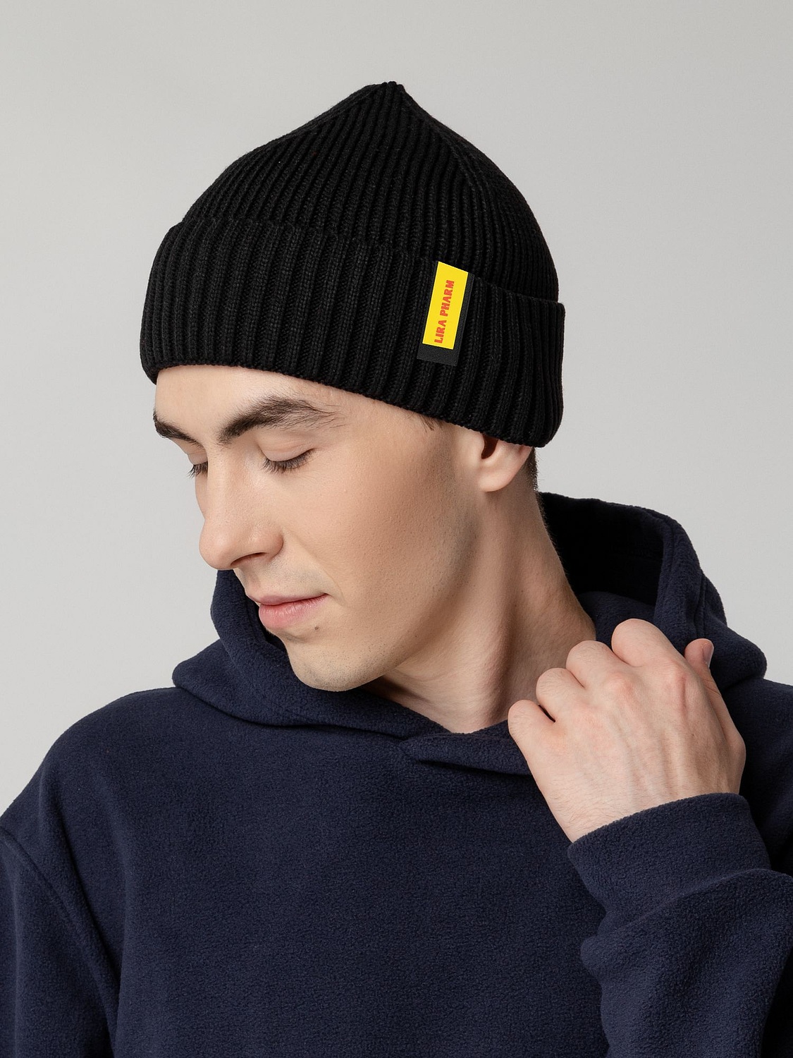 Лейбл тканевый Epsilon, S, черный с логотипом