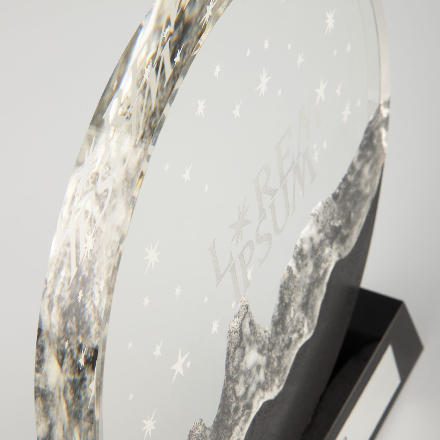 Стела Ridgeway с логотипом