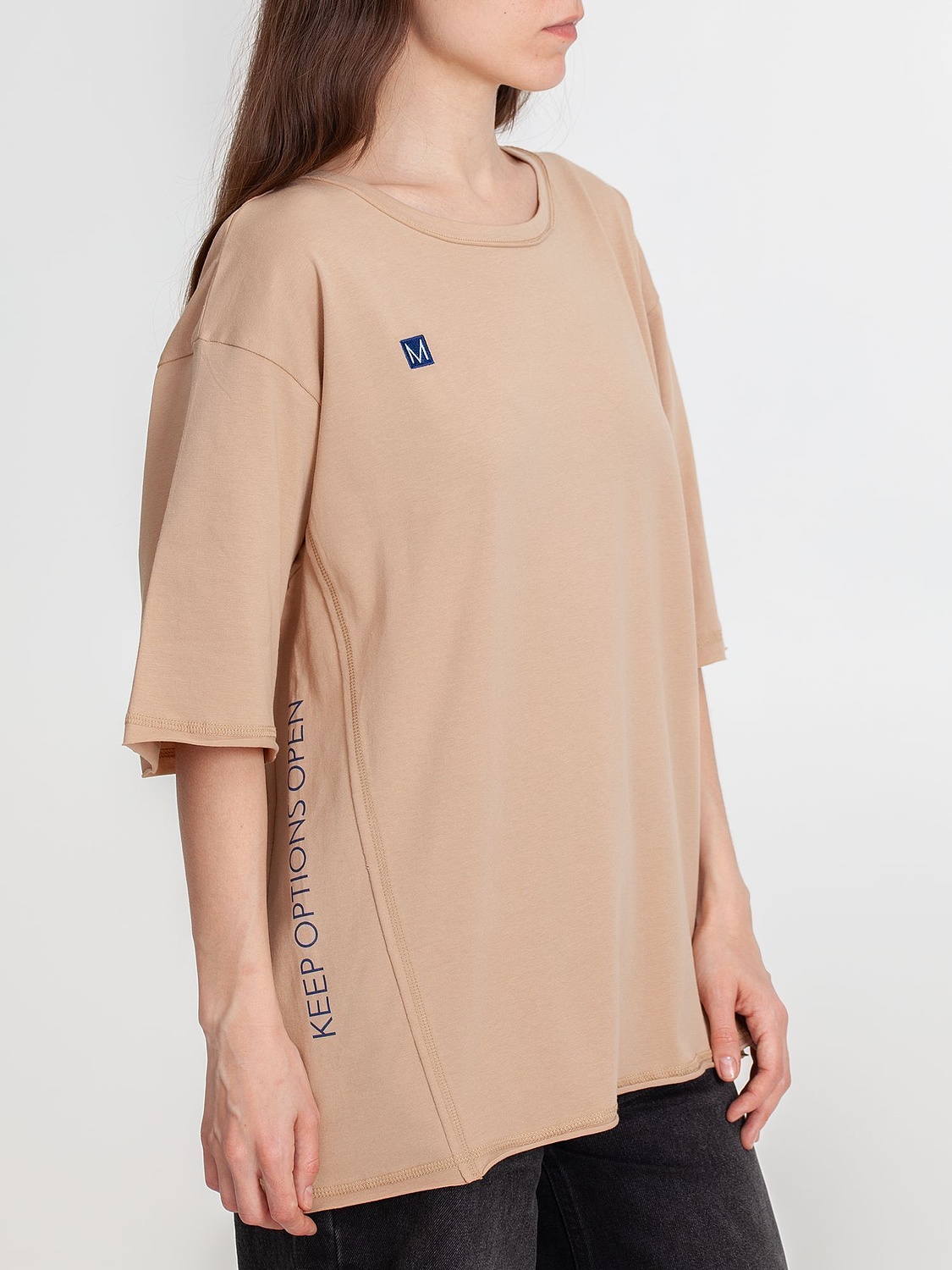 Футболка оверсайз унисекс Vozduh, бежевая с логотипом