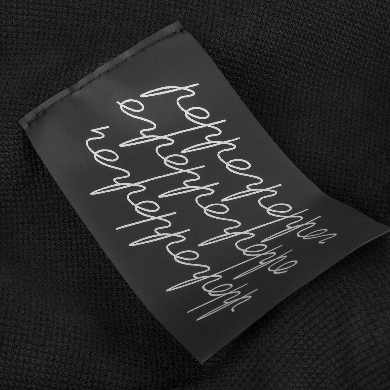 Худи унисекс Hand Some, черное с логотипом