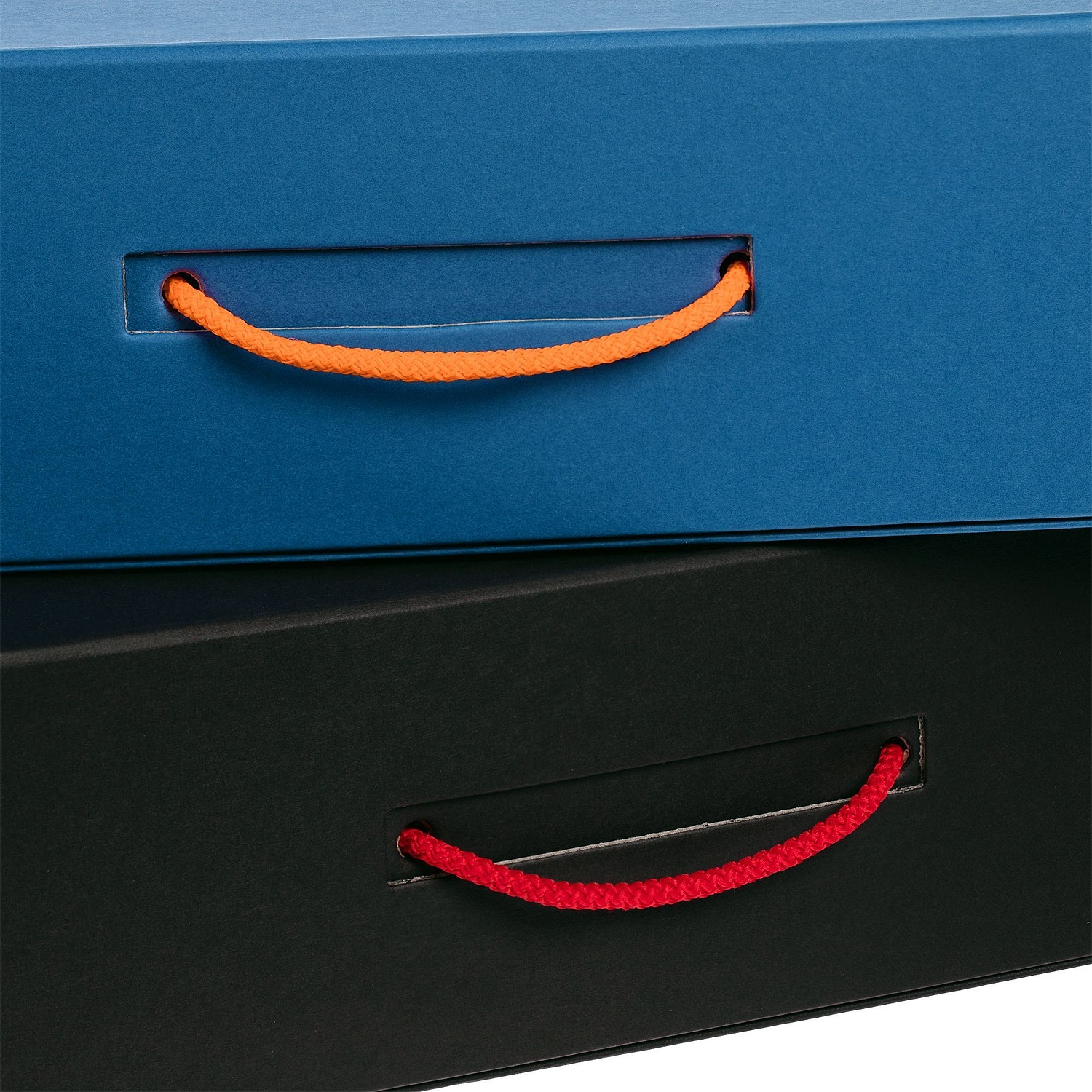 Коробка Case, черная с логотипом