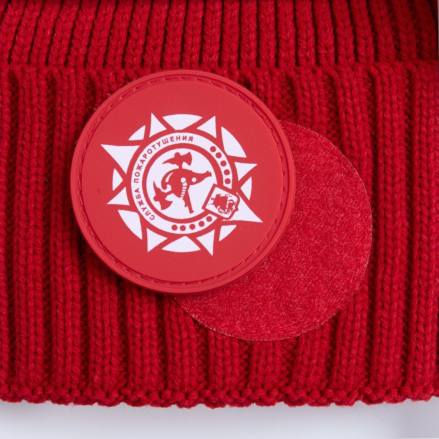 Шапка Hinge, красная с логотипом