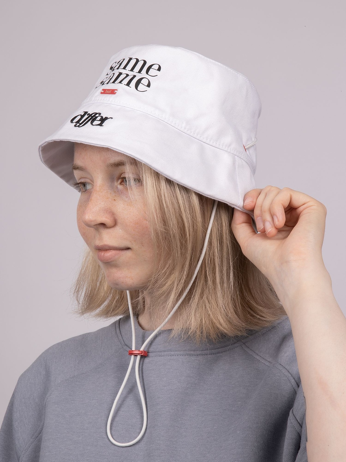 Панама C6, белая с логотипом