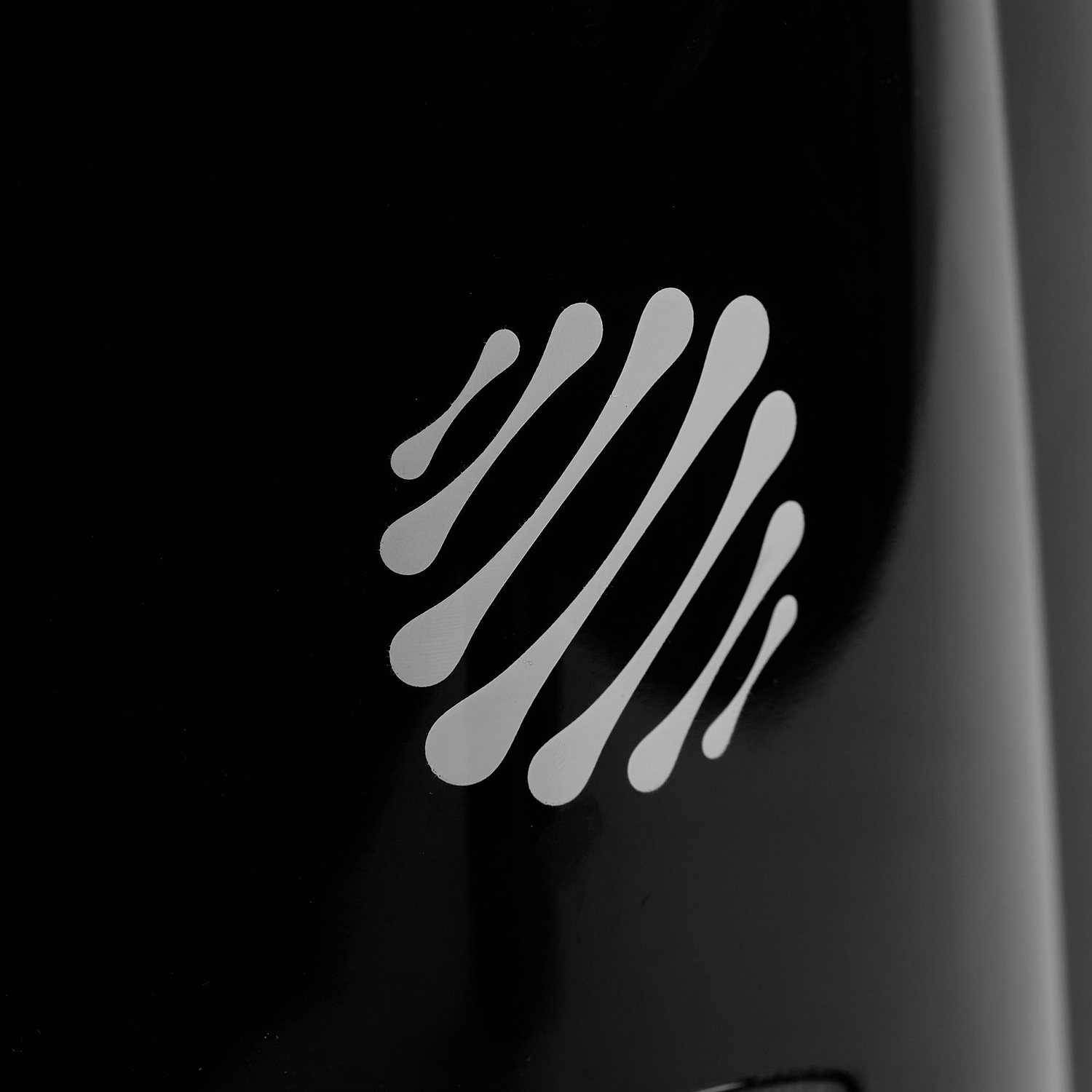 Электрическая кофеварка Vivify, черная