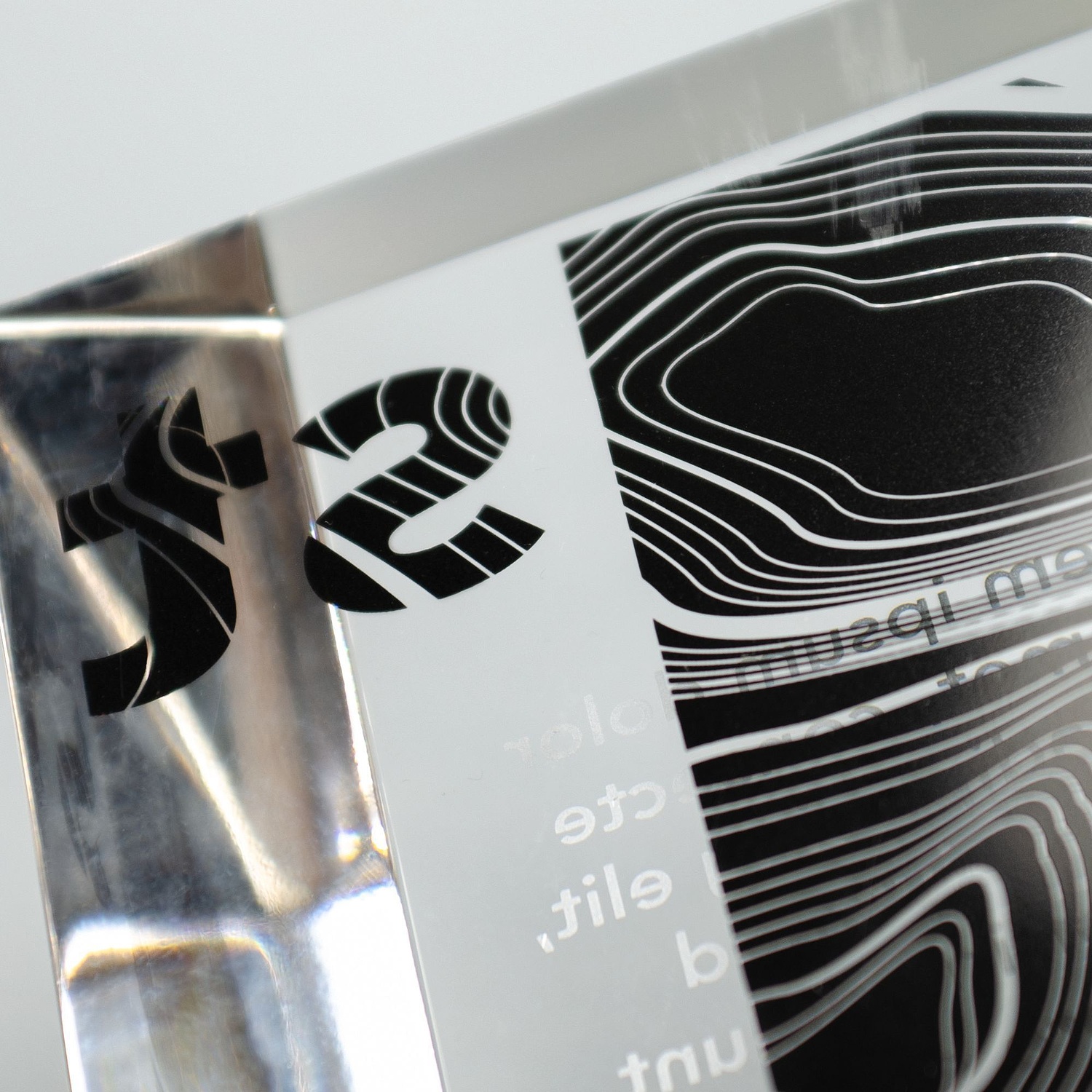 Награда «Доска почета» с логотипом